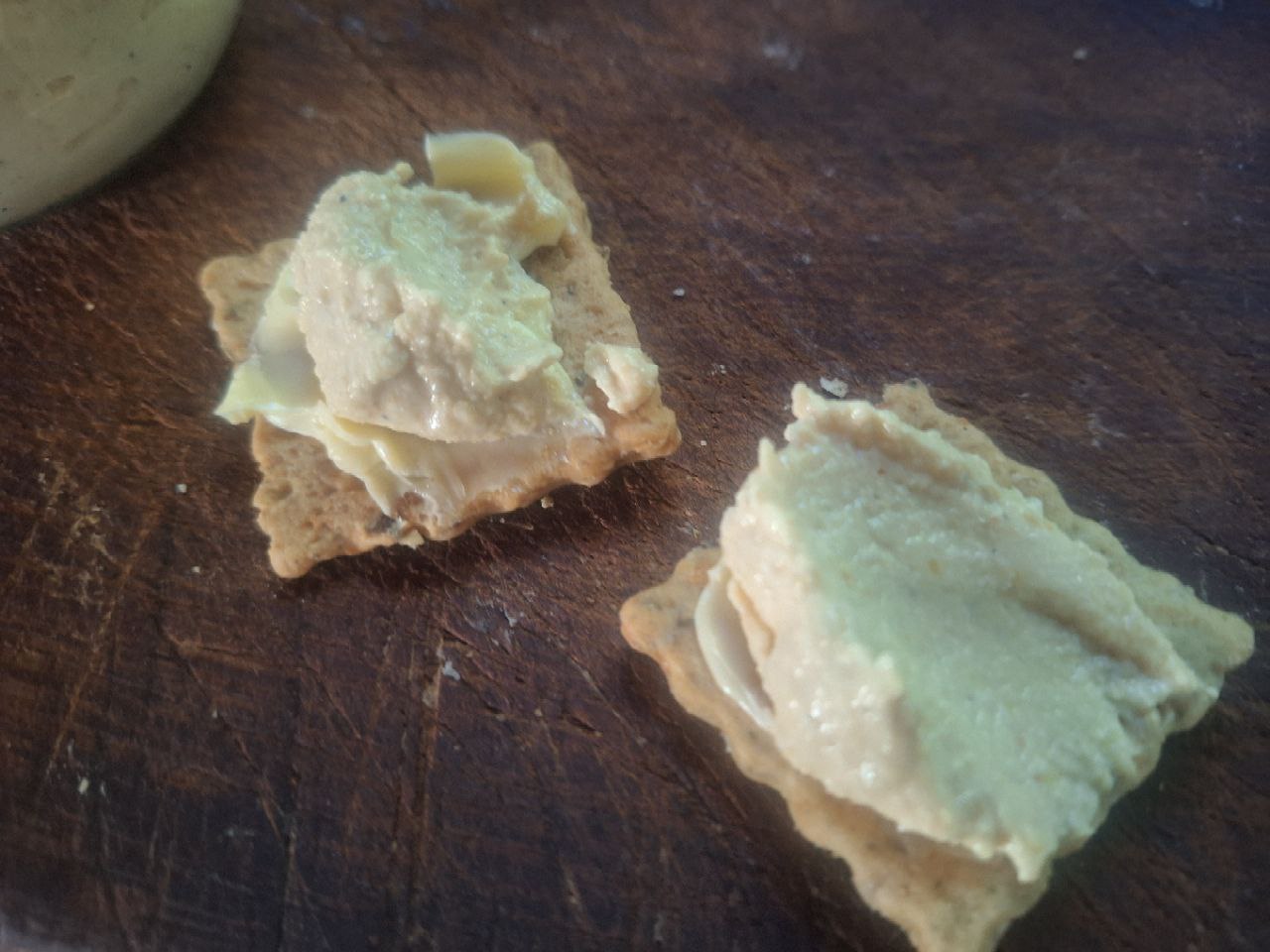 Hummus on crackers